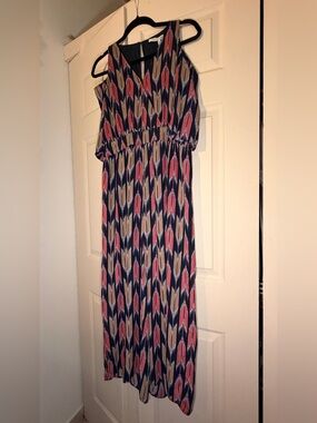 Collective Concepts Navy, Pink & Tan Patterned Maxi Dress
